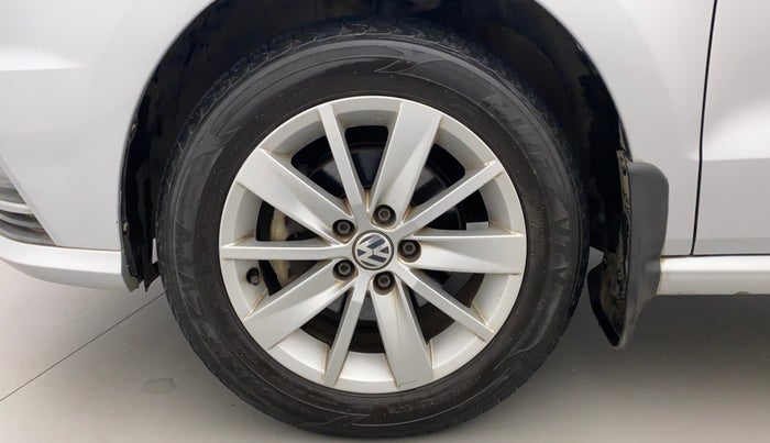 2016 Volkswagen Ameo HIGHLINE1.2L, Petrol, Manual, 54,504 km, Left Front Wheel