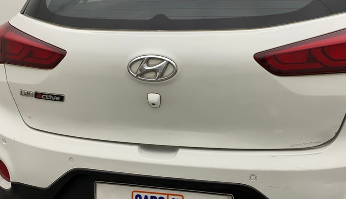 2015 Hyundai i20 Active 1.2 S, Petrol, Manual, 66,189 km, Dicky (Boot door) - Slightly dented