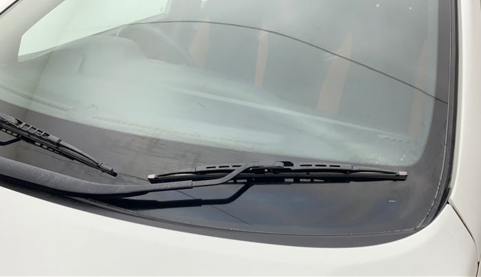 2015 Hyundai i20 Active 1.2 S, Petrol, Manual, 66,189 km, Front windshield - Minor spot on windshield