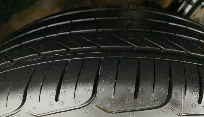 2015 Hyundai i20 Active 1.2 S, Petrol, Manual, 66,189 km, Left Front Tyre Tread