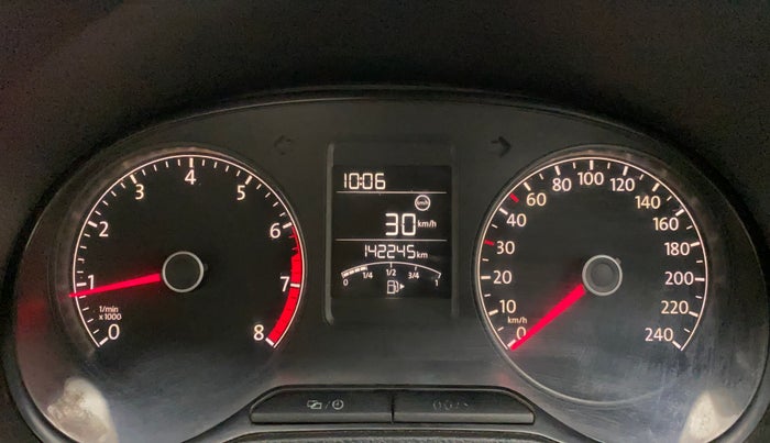 2016 Volkswagen Ameo HIGHLINE1.2L, Petrol, Manual, 1,42,245 km, Odometer Image