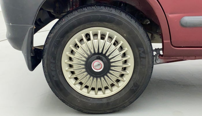 2010 Maruti Alto LXI, Petrol, Manual, 34,094 km, Right Rear Wheel