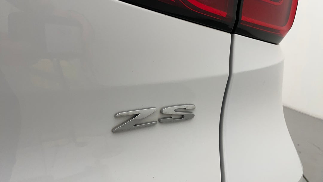2022 MG ZS Excite, Automatic, 37007 km, Badge (Boot Right Side)