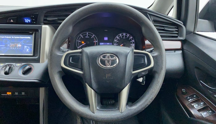 2016 Toyota Innova Crysta 2.8 GX AT 7 STR, Diesel, Automatic, 79,673 km, Steering Wheel Close-up