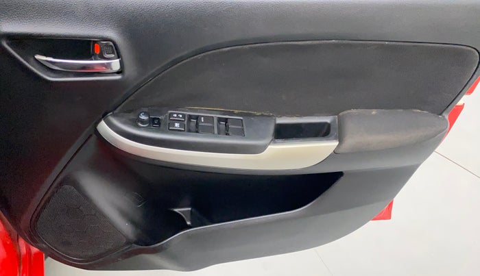 2015 Maruti Baleno ZETA DIESEL 1.3, Diesel, Manual, 66,825 km, Driver Side Door Panels Control