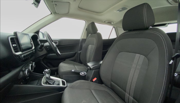 2020 Hyundai VENUE 1.0 TURBO GDI SX+ AT, Petrol, Automatic, 18,652 km, Right Side Front Door Cabin