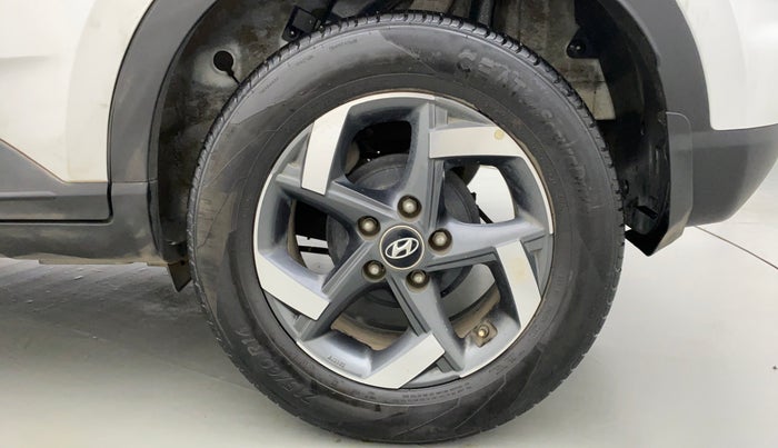 2020 Hyundai VENUE 1.0 TURBO GDI SX+ AT, Petrol, Automatic, 18,652 km, Left Rear Wheel
