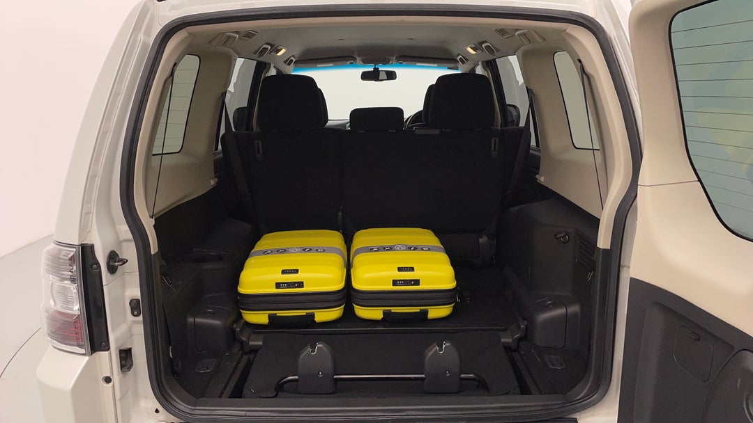 2015 Mitsubishi Pajero Glx Lwb (4x4), Automatic, 142636 km, Boot Inside View with Luggage