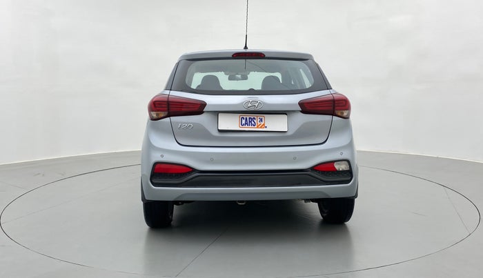 2019 Hyundai Elite i20 1.2 MAGNA PLUS VTVT, Petrol, Manual, 26,452 km, Back/Rear