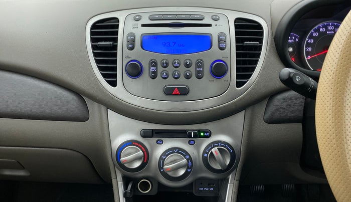 2014 Hyundai i10 SPORTZ 1.1, Petrol, Manual, 49,374 km, Air Conditioner