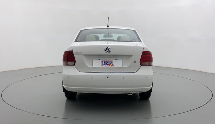2015 Volkswagen Vento HIGHLINE PETROL, Petrol, Manual, 38,907 km, Back/Rear