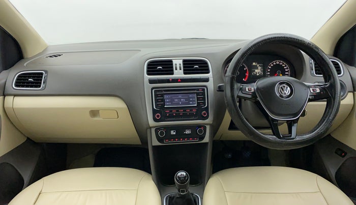 2015 Volkswagen Vento HIGHLINE PETROL, Petrol, Manual, 38,907 km, Dashboard