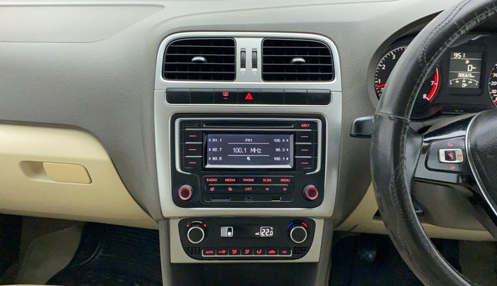 2015 Volkswagen Vento HIGHLINE PETROL, Petrol, Manual, 38,907 km, Air Conditioner