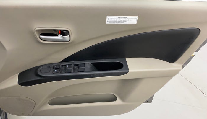 2016 Maruti Celerio VXI AMT (O), Petrol, Automatic, 1,04,320 km, Driver Side Door Panels Control