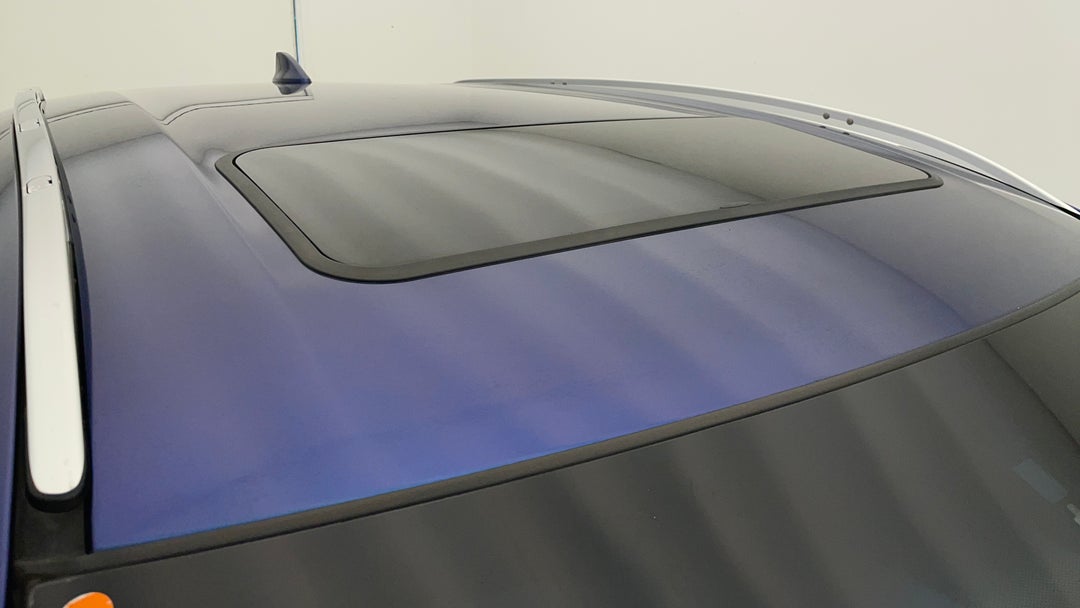 2015 Honda HR-V Vti-s, Automatic, 73952 km, Roof/Sunroof View