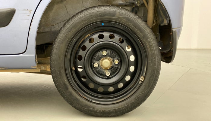 2015 Maruti Wagon R 1.0 VXI, Petrol, Manual, 33,403 km, Left Rear Wheel