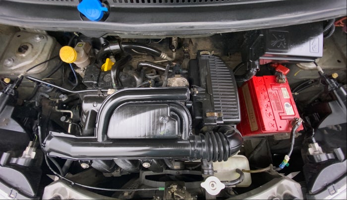 2016 Datsun Redi Go T (O), Petrol, Manual, 50,225 km, Engine Bonet View