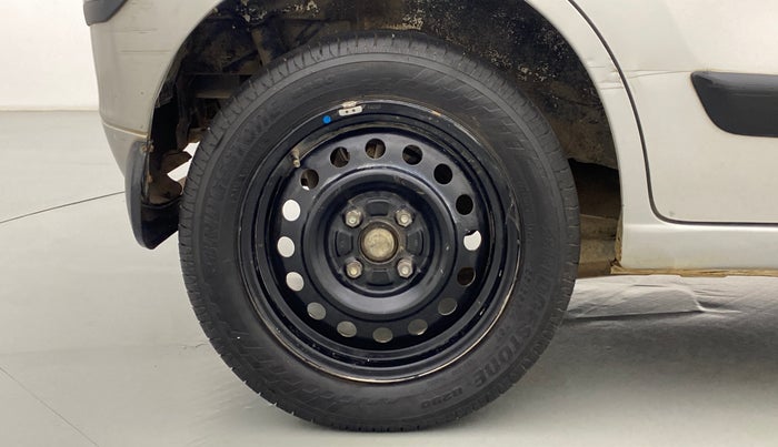 2014 Maruti Wagon R 1.0 VXI, Petrol, Manual, 90,433 km, Right Rear Wheel