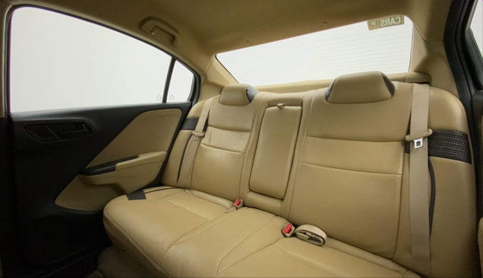 2014 Honda City 1.5L I-VTEC SV, Petrol, Manual, 61,858 km, Right Side Rear Door Cabin