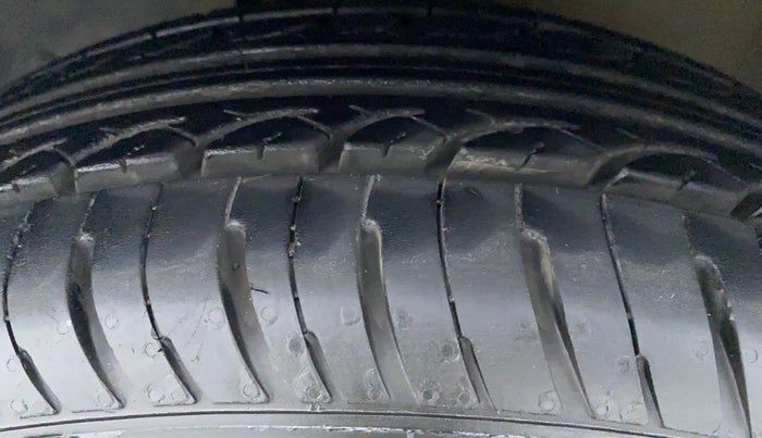2017 Maruti IGNIS DELTA 1.2 K12, Petrol, Manual, 21,105 km, Left Front Tyre Tread