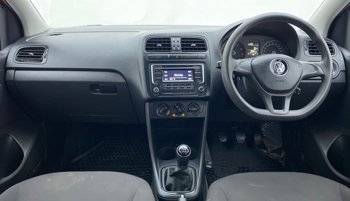 2018 Volkswagen Polo COMFORTLINE 1.0 PETROL, Petrol, Manual, 27,368 km, Dashboard