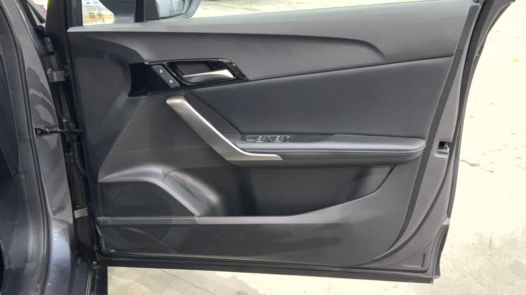 2024 MG Mg4 Excite 51 125kw, Automatic, 10732 km, Speaker View