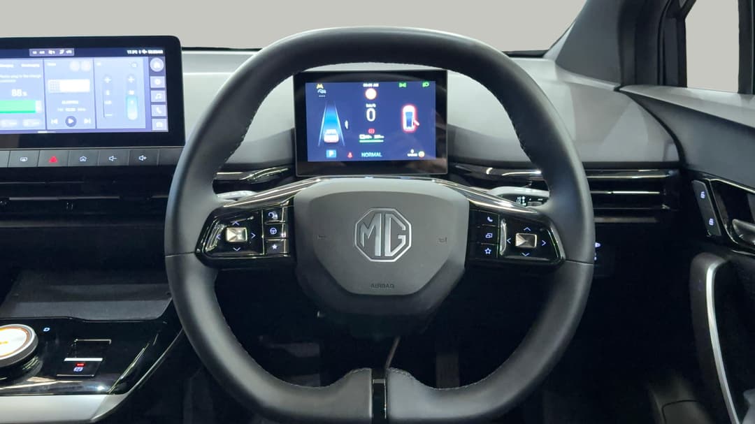 2024 MG Mg4 Excite 51 125kw, Automatic, 10732 km, Steering Wheel Close-up