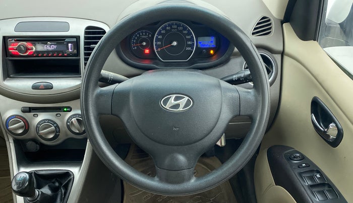 2012 Hyundai i10 MAGNA 1.2, Petrol, Manual, 30,779 km, Steering Wheel Close Up