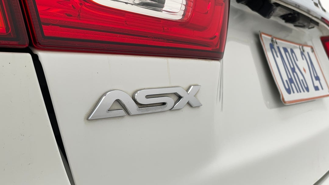 Badge (Boot Left Side)