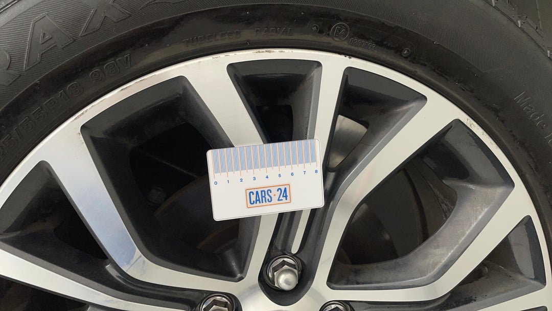 Wheels Rim Front LHS Gutter Rash