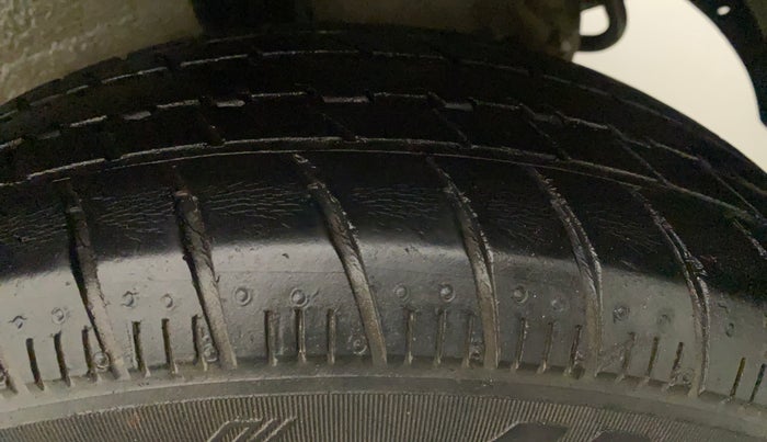 2019 Maruti Celerio VXI CNG, CNG, Manual, 31,539 km, Left Rear Tyre Tread