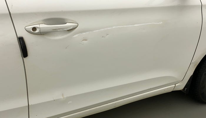 2018 Hyundai Elite i20 MAGNA EXECUTIVE 1.2, Petrol, Manual, 48,565 km, Driver-side door - Minor scratches