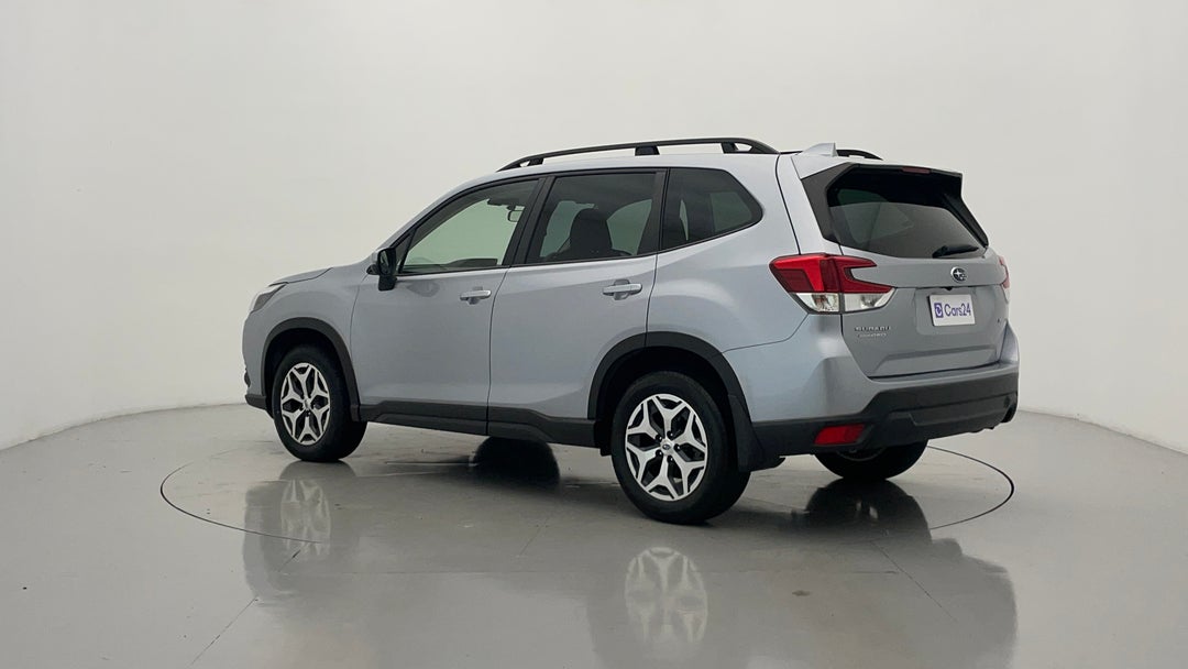 Left Back Diagonal (45- Degree) View