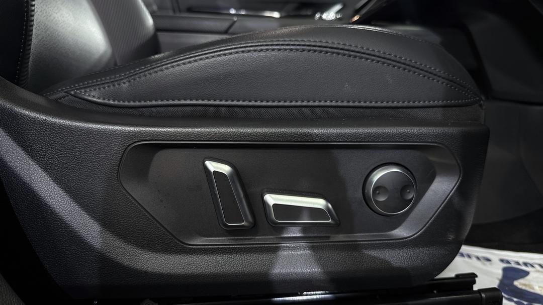 2024 GWM Haval H6gt Ultra (4WD), Automatic, 19243 km, Drivers Side Adjustment Panel