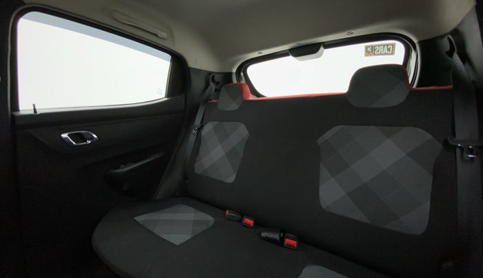 2020 Renault Kwid RXT 1.0 (O), Petrol, Manual, 11,687 km, Right Side Rear Door Cabin