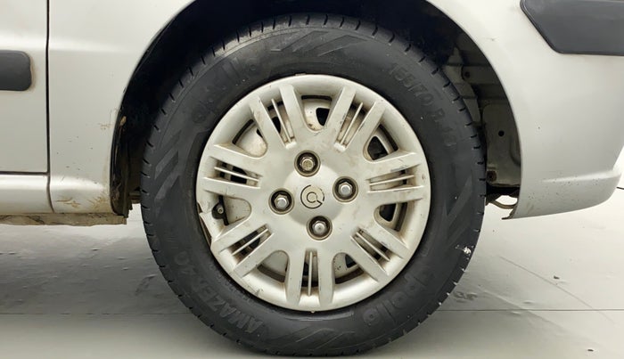 2011 Hyundai Santro Xing GL PLUS, Petrol, Manual, 75,832 km, Right Front Wheel
