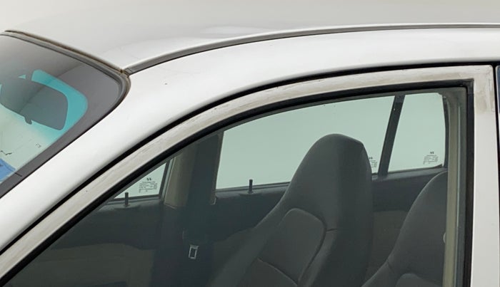 2011 Hyundai Santro Xing GL PLUS, Petrol, Manual, 75,832 km, Front passenger door - Door visor damaged