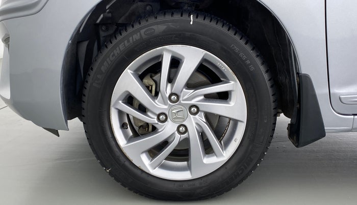 2019 Honda Jazz 1.2 V MT, Petrol, Manual, 23,006 km, Left Front Wheel