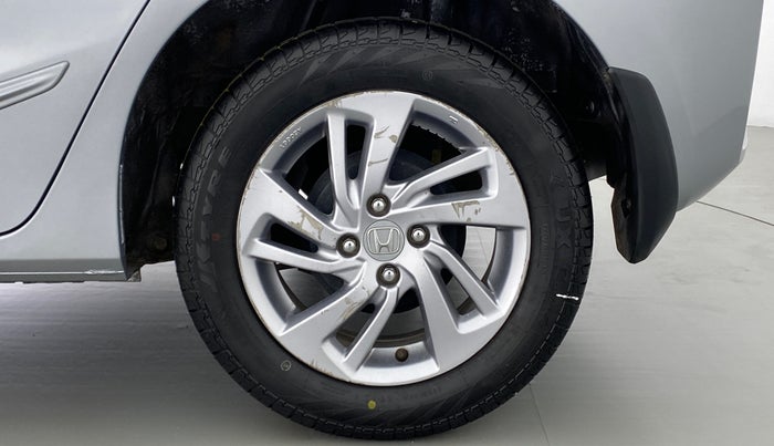 2019 Honda Jazz 1.2 V MT, Petrol, Manual, 23,006 km, Left Rear Wheel