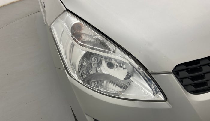 2013 Maruti Ertiga ZDI, Diesel, Manual, 76,163 km, Right headlight - Faded