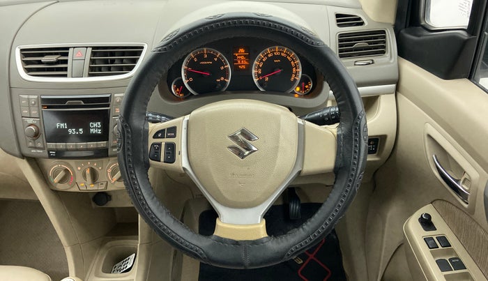 2013 Maruti Ertiga ZDI, Diesel, Manual, 76,163 km, Steering Wheel Close Up