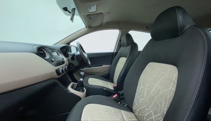 2016 Hyundai Grand i10 SPORTZ 1.2 KAPPA VTVT, Petrol, Manual, 63,195 km, Right Side Front Door Cabin