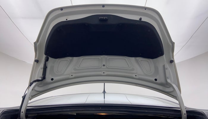 2014 Hyundai Verna FLUIDIC 1.6 SX VTVT, Petrol, Manual, 18,159 km, Boot Door Open