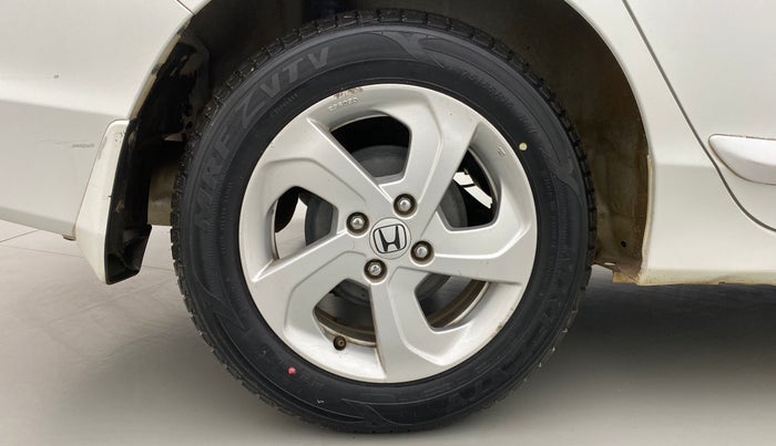 2015 Honda City V MT PETROL, Petrol, Manual, 52,340 km, Right Rear Wheel