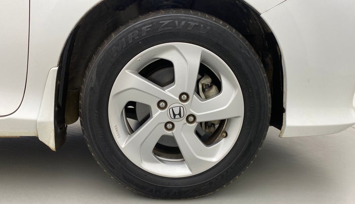 2015 Honda City V MT PETROL, Petrol, Manual, 52,340 km, Right Front Wheel