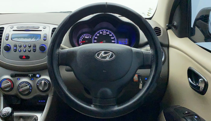 2013 Hyundai i10 SPORTZ 1.1, Petrol, Manual, 1,03,214 km, Steering Wheel Close Up