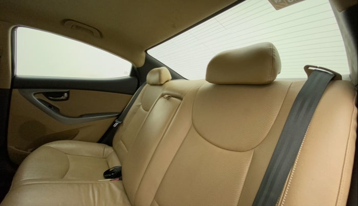 2015 Hyundai New Elantra 1.8 SX AT VTVT, Petrol, Automatic, 76,567 km, Right Side Rear Door Cabin