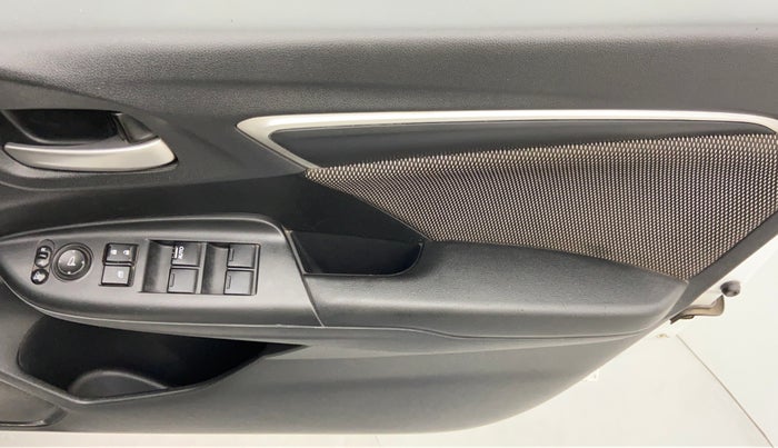 2017 Honda WR-V 1.2 i-VTEC VX MT, Petrol, Manual, 58,424 km, Driver Side Door Panels Control