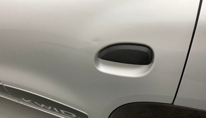 2019 Renault Kwid 1.0 RXT Opt AT, Petrol, Automatic, 11,043 km, Rear left door - Slightly dented