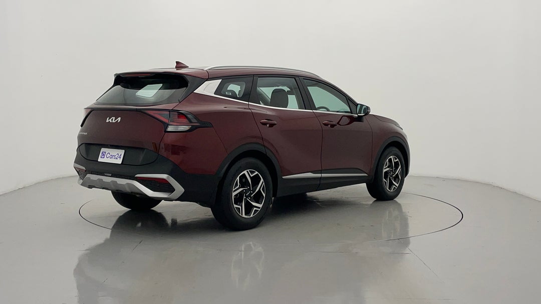 Right Back Diagonal (45- Degree) View